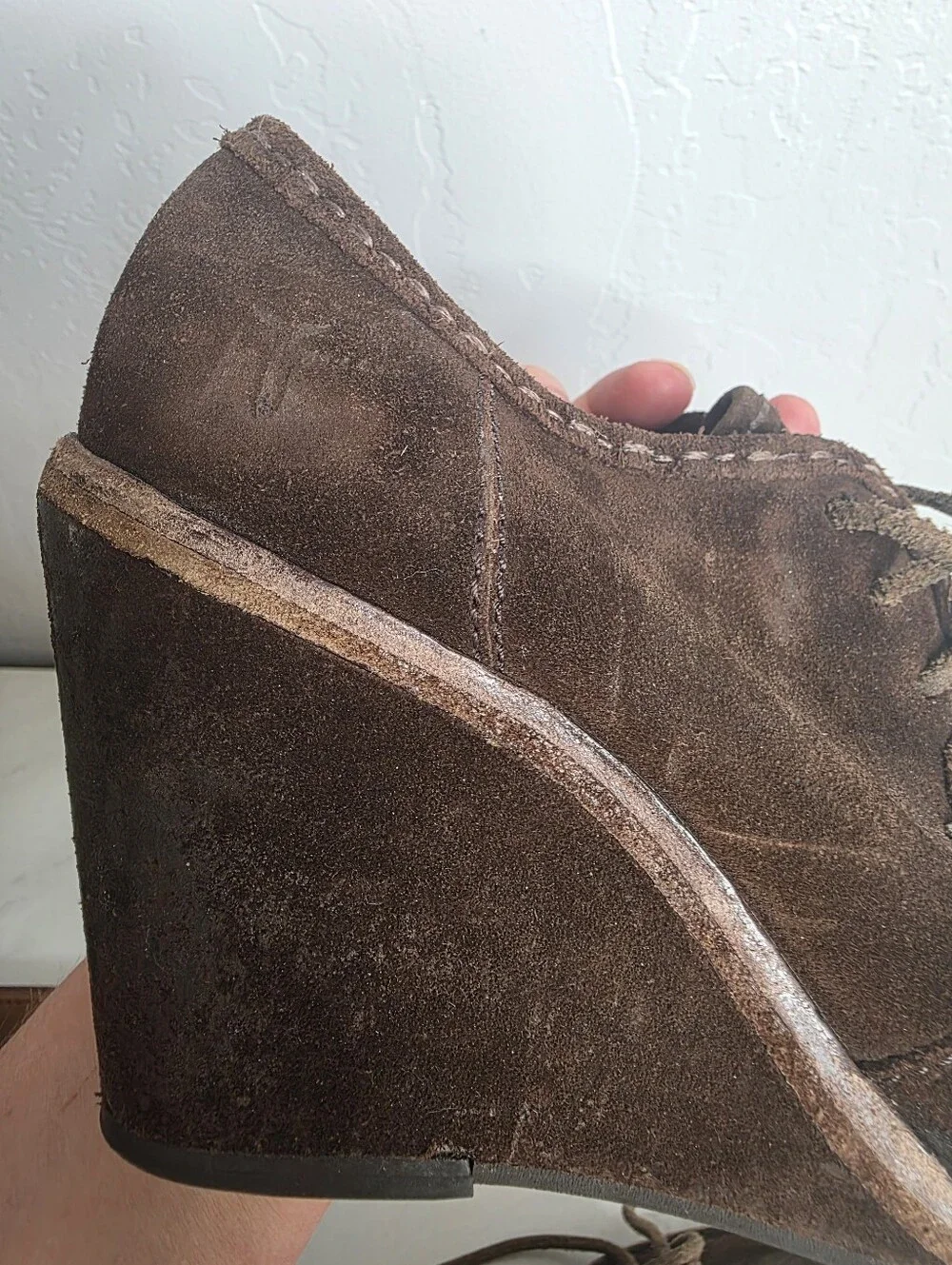 Frye Chucka Caroline Women's Brown Suede Wedge Lace-Up Shoes Size 7M‎